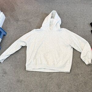 Hollister Women's Light Gray Hoodie